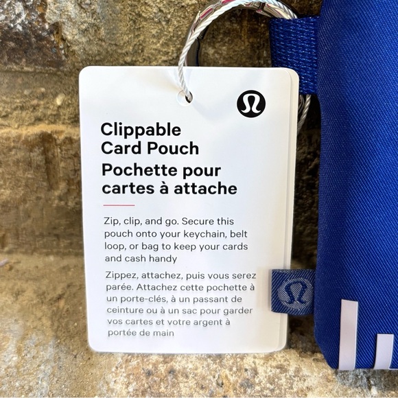 NWT Lululemon Clippable Card Pouch In Riverside/Silver - Picture 4 of 5